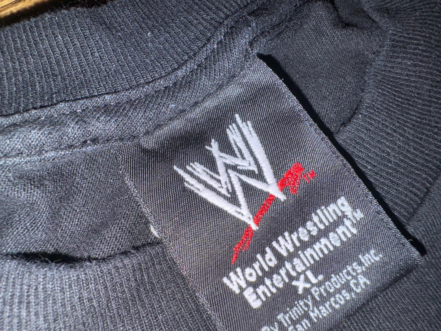 2004 WWE Brock Lesnar shirt