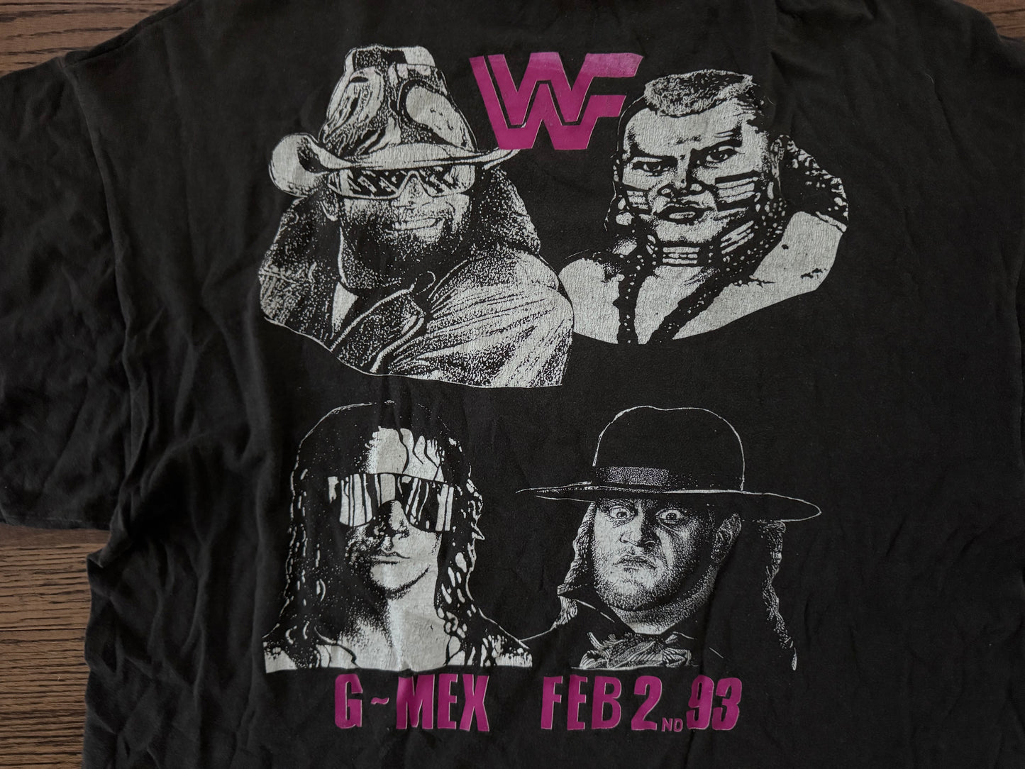 1993 WWF House show shirt featuring the World Wrestling Federation logo, Bret Hart, Tatanka, Undertaker and Randy Savage