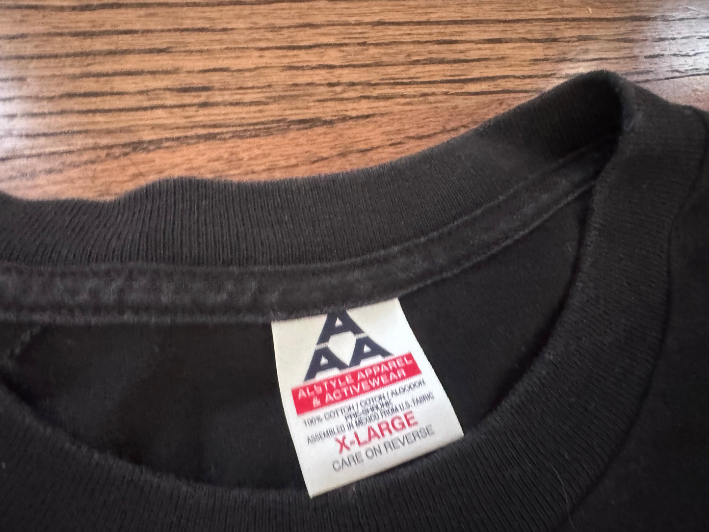 2000 WWF Lita “Xtreme Beauty” shirt