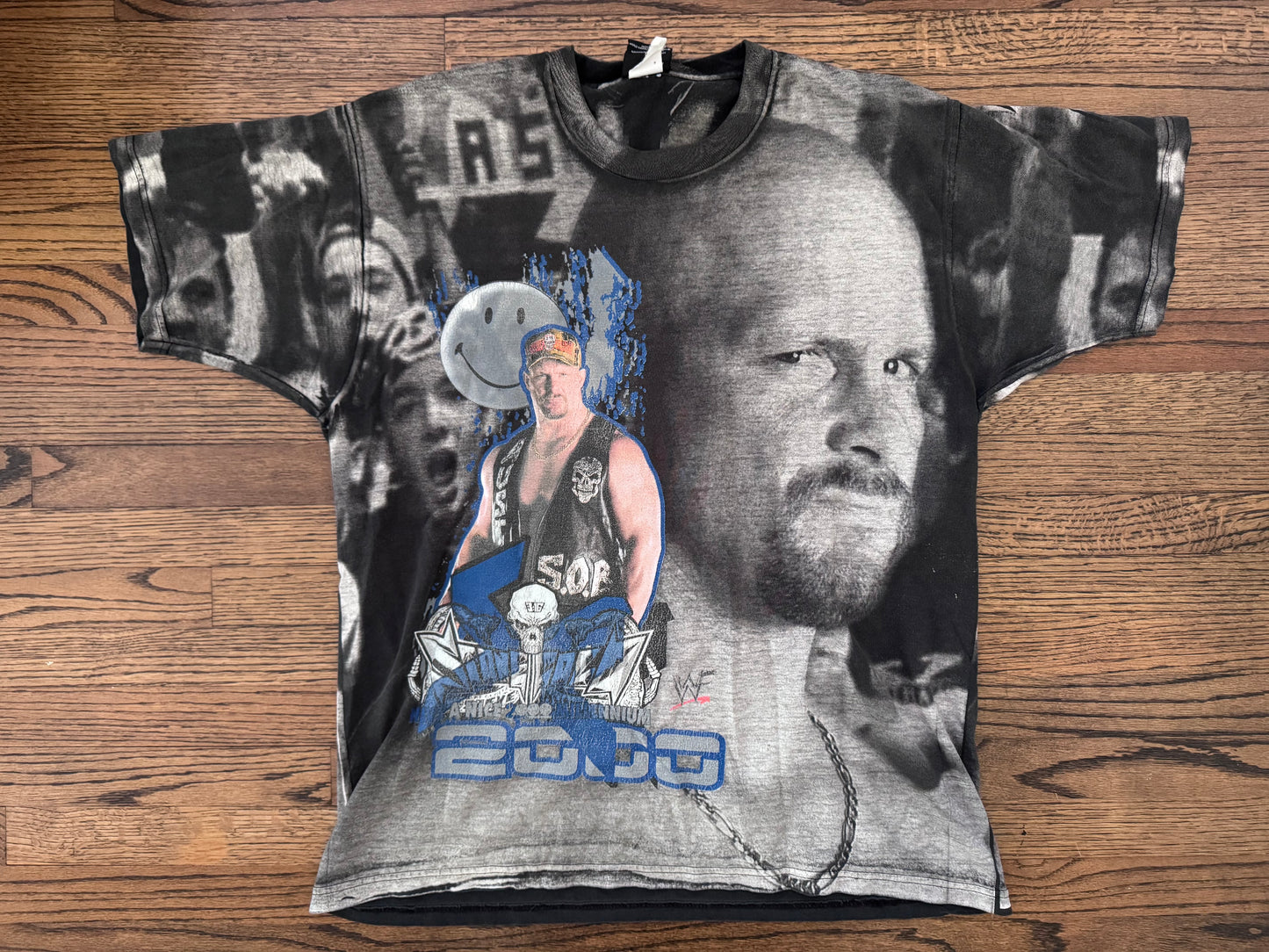 1999 WWF “Stone Cold” Steve Austin “Have a Nice Millenium” all over print crowd shirt